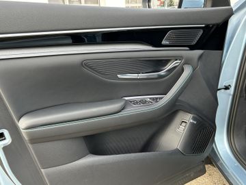 BYD Seal U EV Design HUD+KeyLess+LED+Pano+SD+SHZ