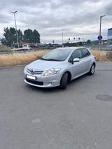 Toyota Auris 1.6 E15UT(A) - Toyota Gebrauchtwagen in Ratingen