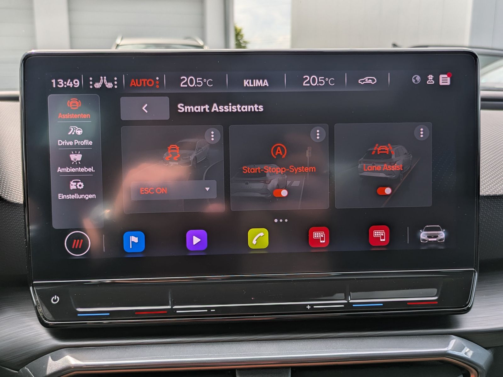 Fahrzeugabbildung CUPRA Leon VZ 2.0TSI 4Drive ACC*PANO*MATRIX*DCC*LM19"