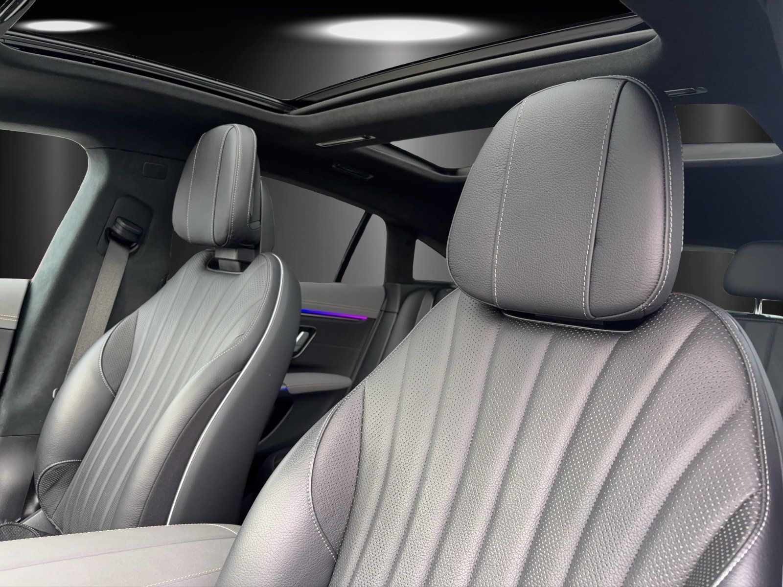 Fahrzeugabbildung Mercedes-Benz EQS580 AMG Prem+ HYPER Massage TV AR-HUD HAL DWA