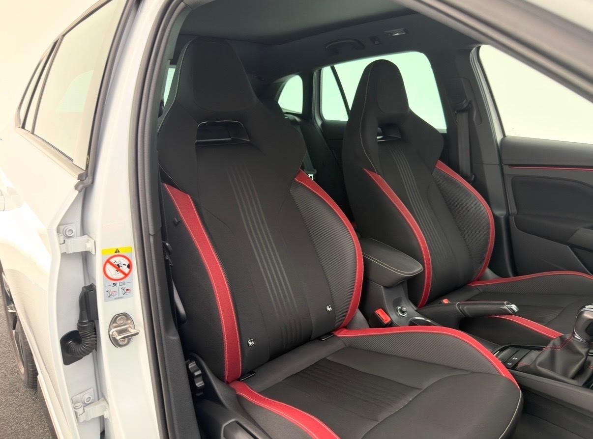 Skoda Scala 1.5 TSI*MONTE CARLO*LED-PANO-ACC-VIRTUAL