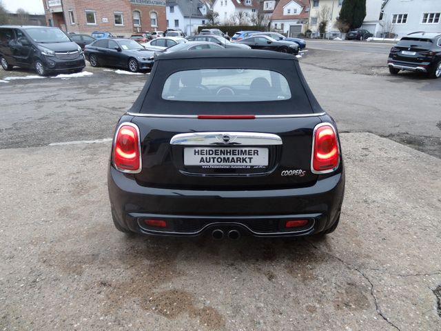 Fahrzeugabbildung MINI Cabrio Cooper S/1.Hd/Leder/Navi/PDC/51TKM/