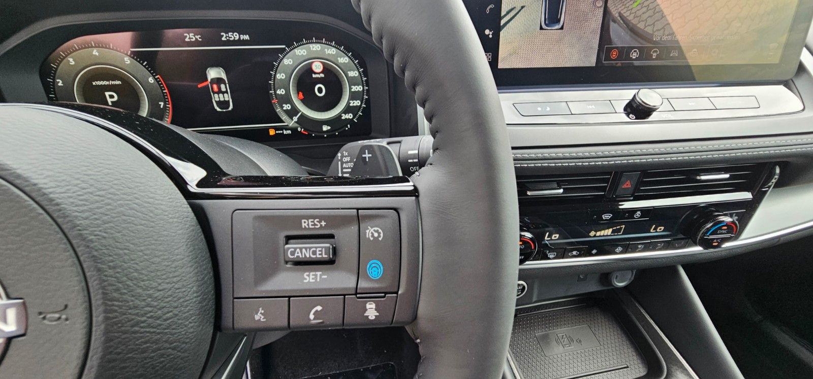 Fahrzeugabbildung Nissan Qashqai 1.3 DIG-T MHEV Xtronic N-Connecta MY2024