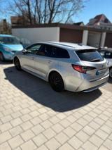 Toyota Corolla Touring Sports Hybrid Business Edition - Toyota Corolla von privat