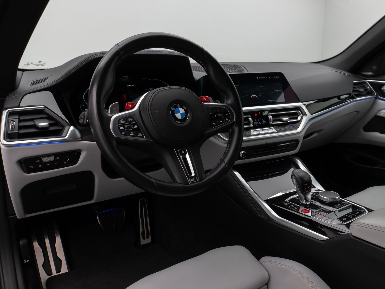 Fahrzeugabbildung BMW M4 Competition M xD Cabrio Kamera Laser HUD H/K