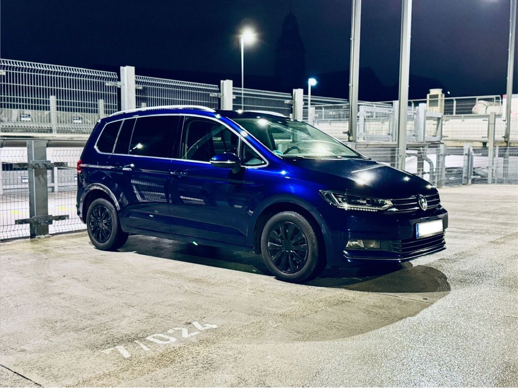 Image of Volkswagen Touran