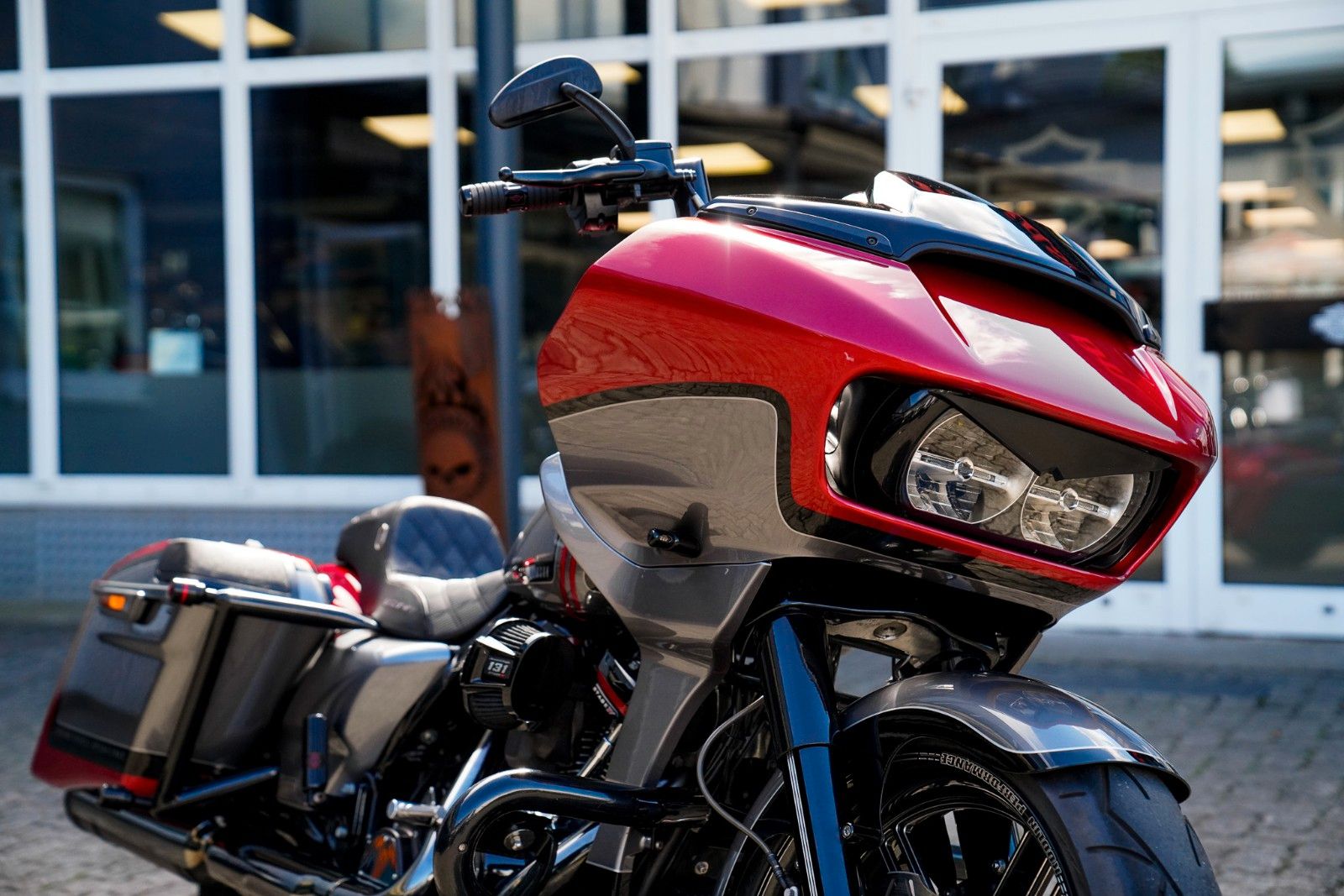 Fahrzeugabbildung Harley-Davidson CVO ROAD GLIDE FLTRXSE - 131cui-Kodlin Fat Tire