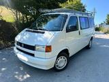 Volkswagen T4 Caravelle 2,5-l-Otto Automatik GL 
