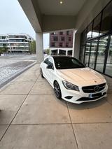 Mercedes-Benz Mercedes Benz CLA 200 - Mercedes-Benz CLA 200 in Bremen