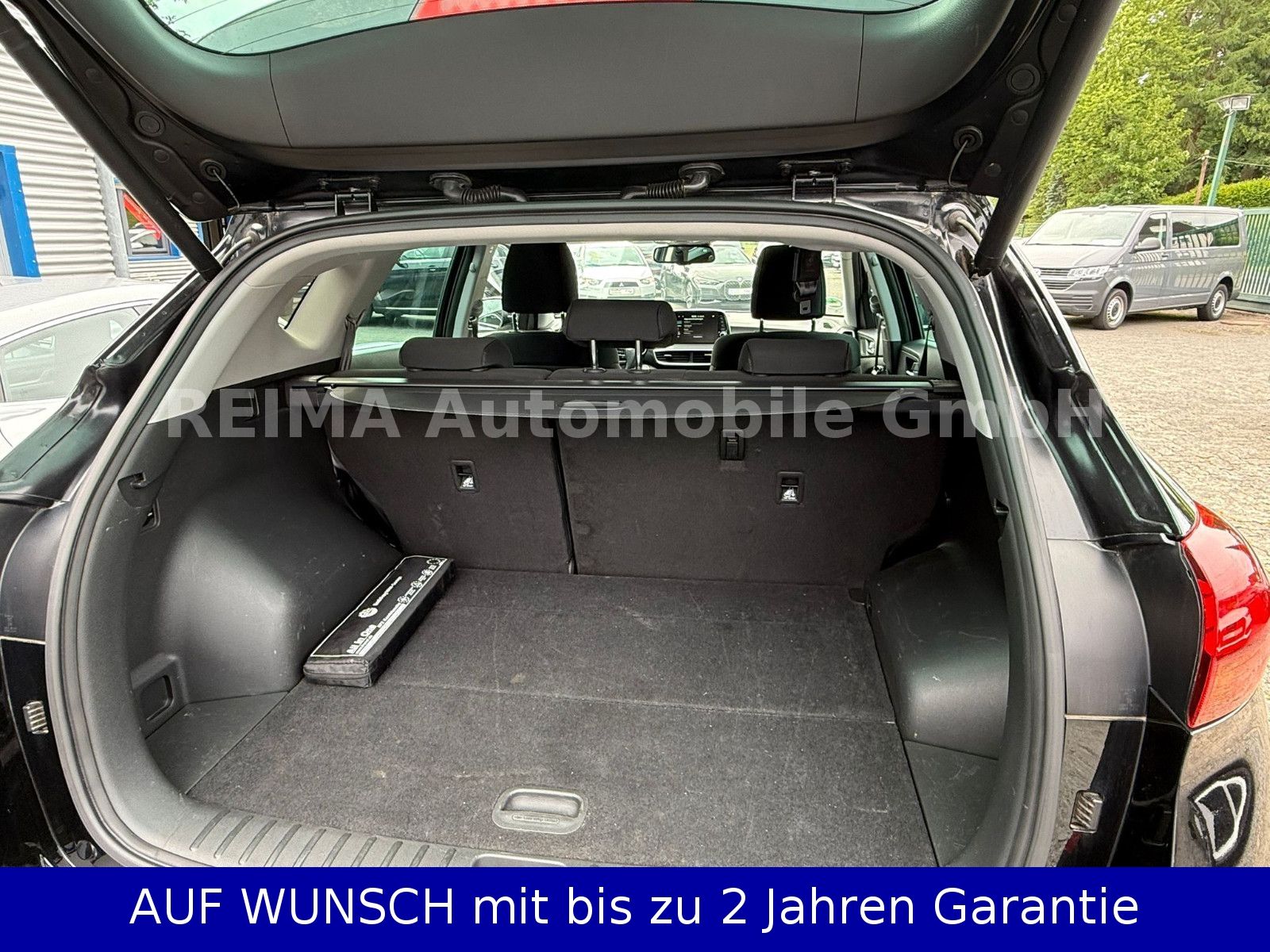Fahrzeugabbildung Hyundai Tucson Advantage 1,6i 2WD, Pano, Navi, LED