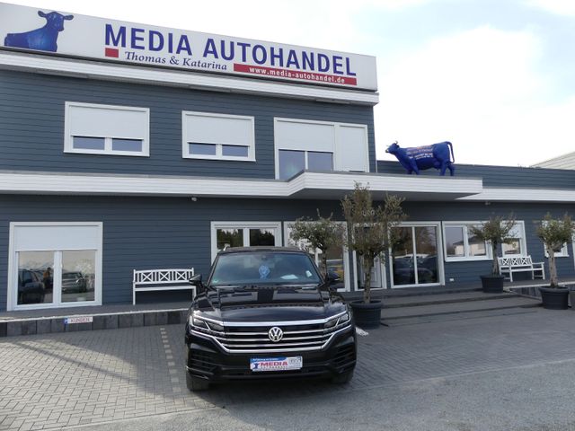 VW Touareg . 4Motion
