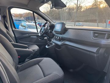 Bild 9 Nissan Primastar