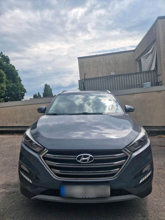 Image of Hyundai TUCSON