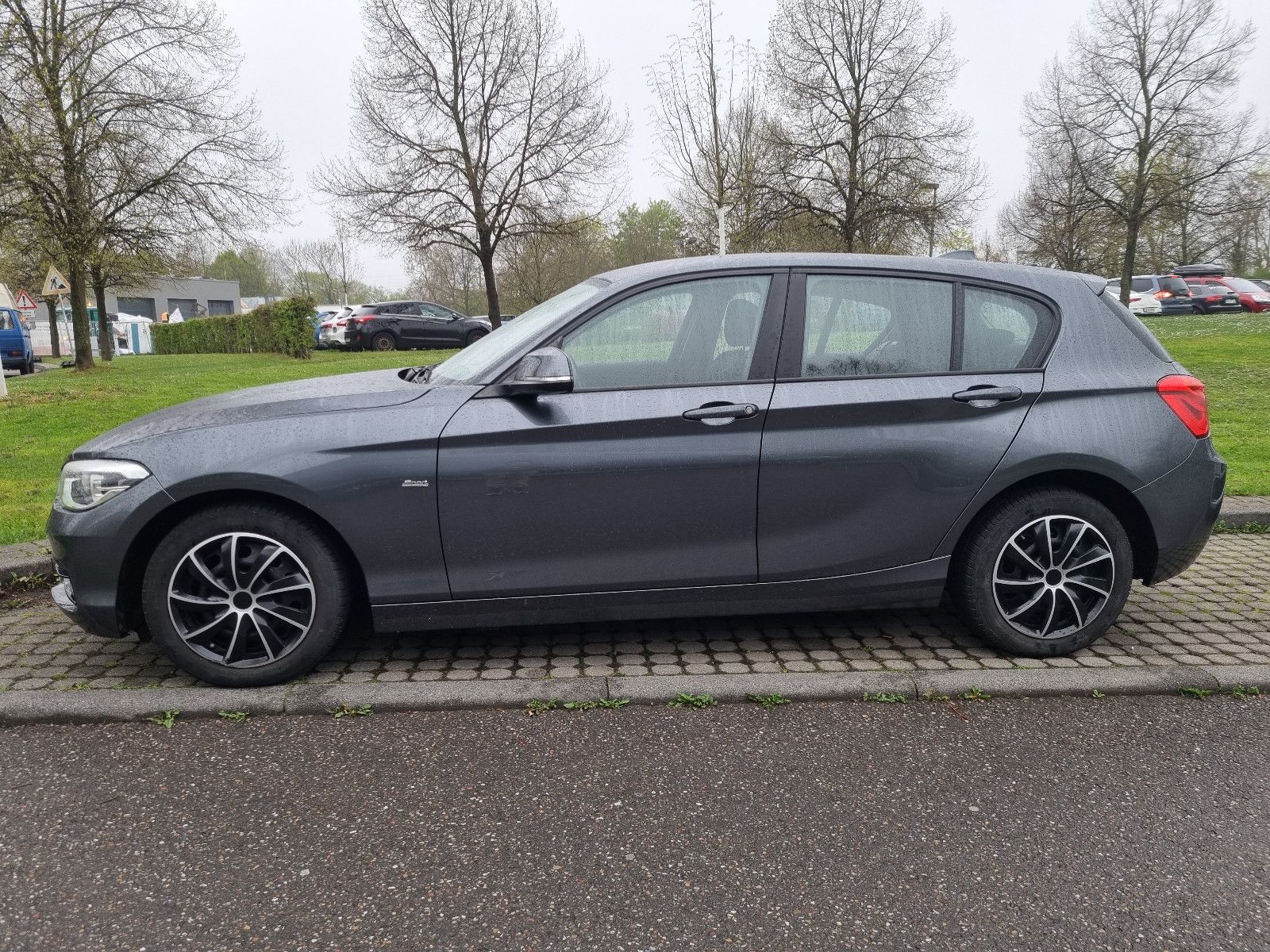 BMW 118i Sport Line Sport Line