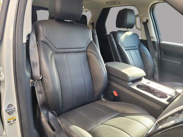 Land-Rover Discovery - 9