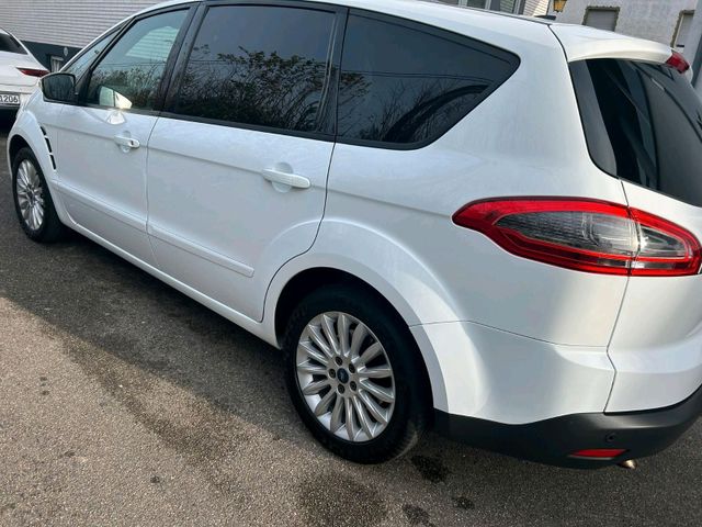 Ford S-Max 7SITZER/Navi/