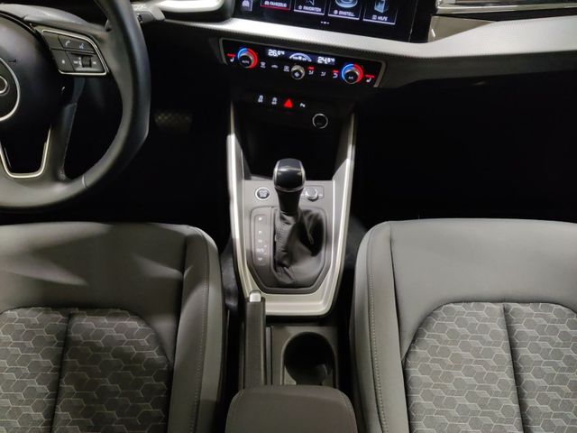 A1 allstreet 35 TFSI S tronic,Kamera,LED,Optik s