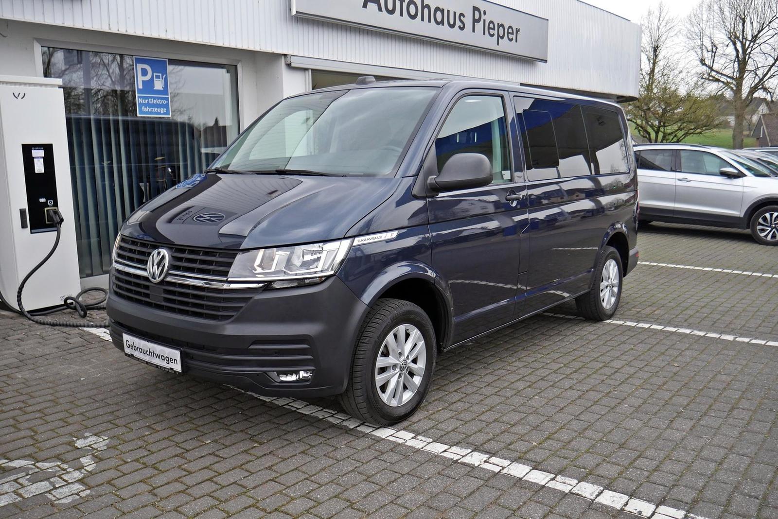 Volkswagen T6.1 Caravelle 2.0 TDI DSG 8-Sitzer PDC Climatro