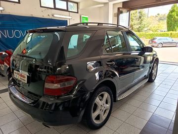 Mercedes ML 320 - 3