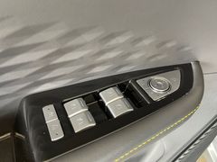 BAIC Beijing X55 PANO Leder CarPlay SHZ inkl. ÜBF STM