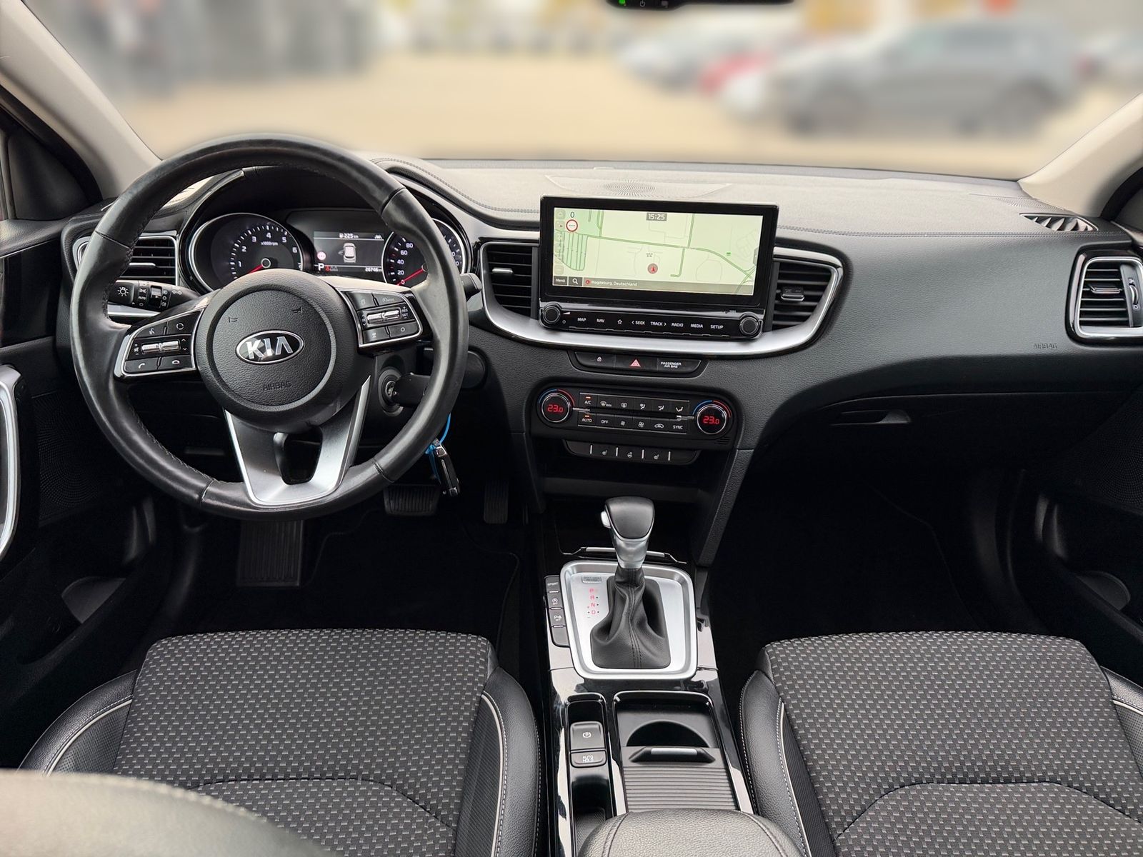 Fahrzeugabbildung Kia XCEED 1.4T DCT JBL ADA TEC