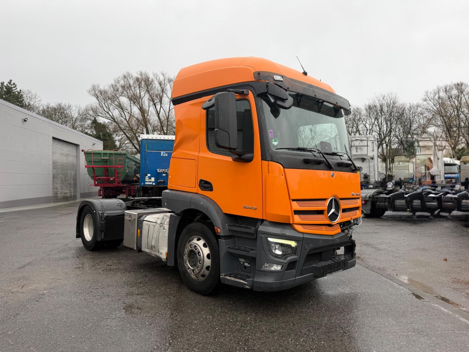 Mercedes-Benz Actros 1843 PTO Retarder Fahrbereit