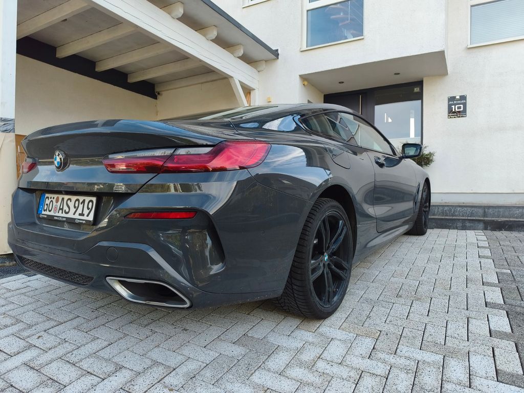 Image of BMW 840