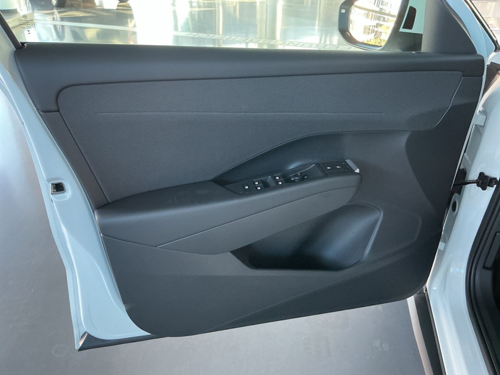 Volkswagen T-Roc - Bild 15