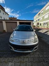 Nissan Pixo - Nissan Pixo aus 2012