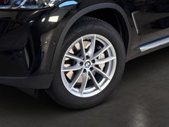 Fahrzeugabbildung BMW X4 xDrive 30d -- AHK/ Innovation/ Memory/ Leder