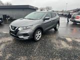 Nissan Qashqai 1.2 DIG-T Acenta - Nissan Qashqai mit Benzin-Antrieb: Limousine