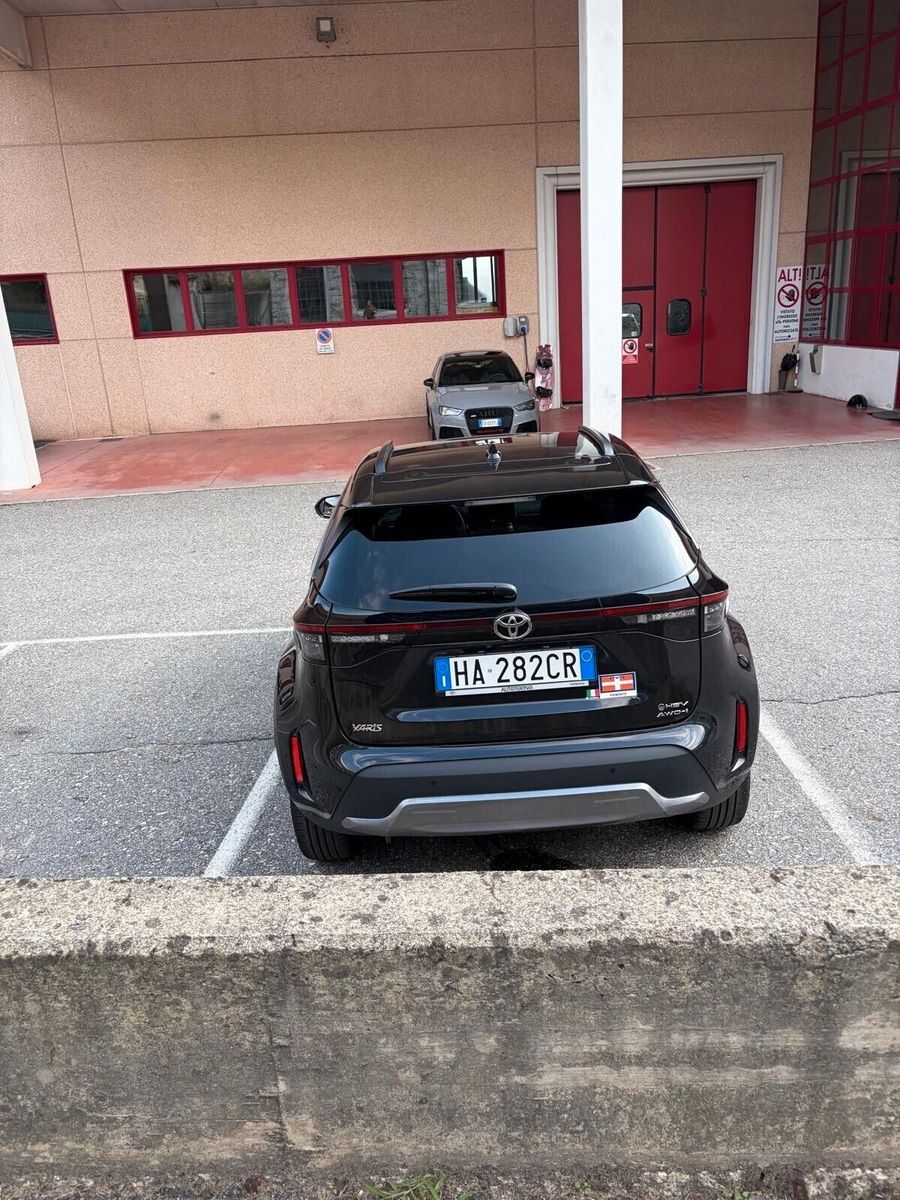 Other Toyota Yaris Cross 1.5 Hybrid 130 CV 5p. E-CVT A imagem 3