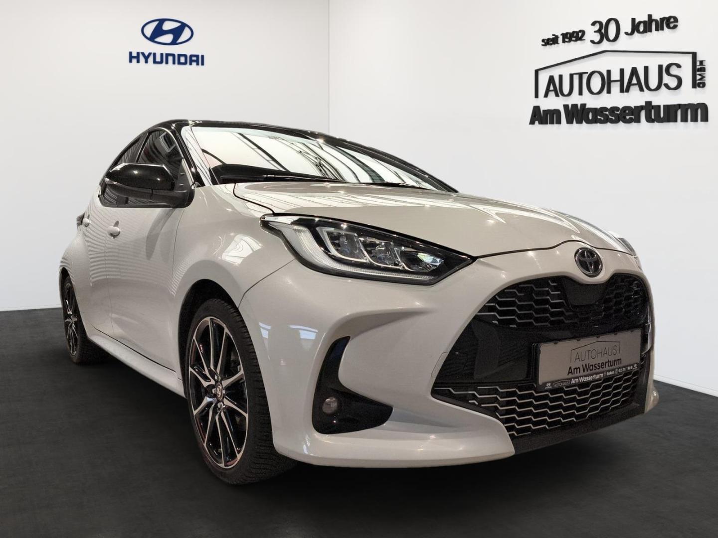 Toyota Yaris Hybrid GR Sport Infotainment-Paket Sitzhei