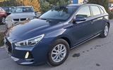 Hyundai i30 Select - Hyundai i30: Select