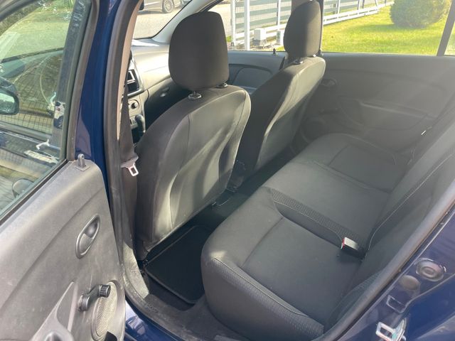 Fahrzeugabbildung Dacia Logan MCV II Kombi Essentiel(Tüv&Insp. neu)