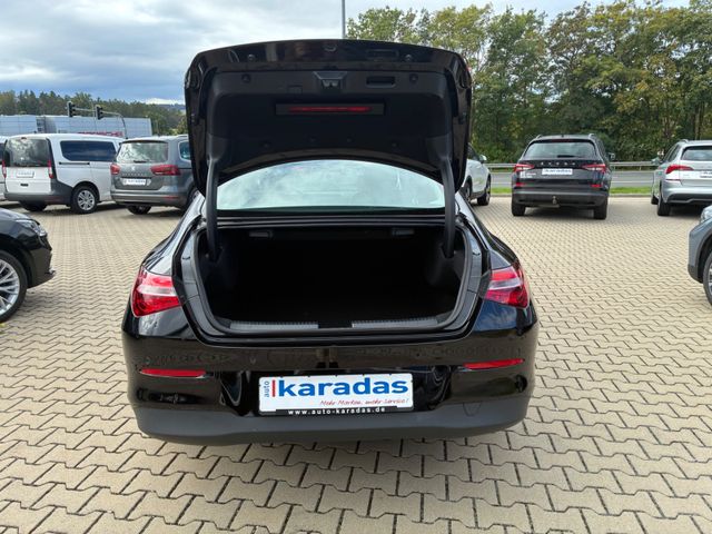 Fahrzeugabbildung Mercedes-Benz CLA 180 Lim >AUT/NAV/LED/Teilleder<