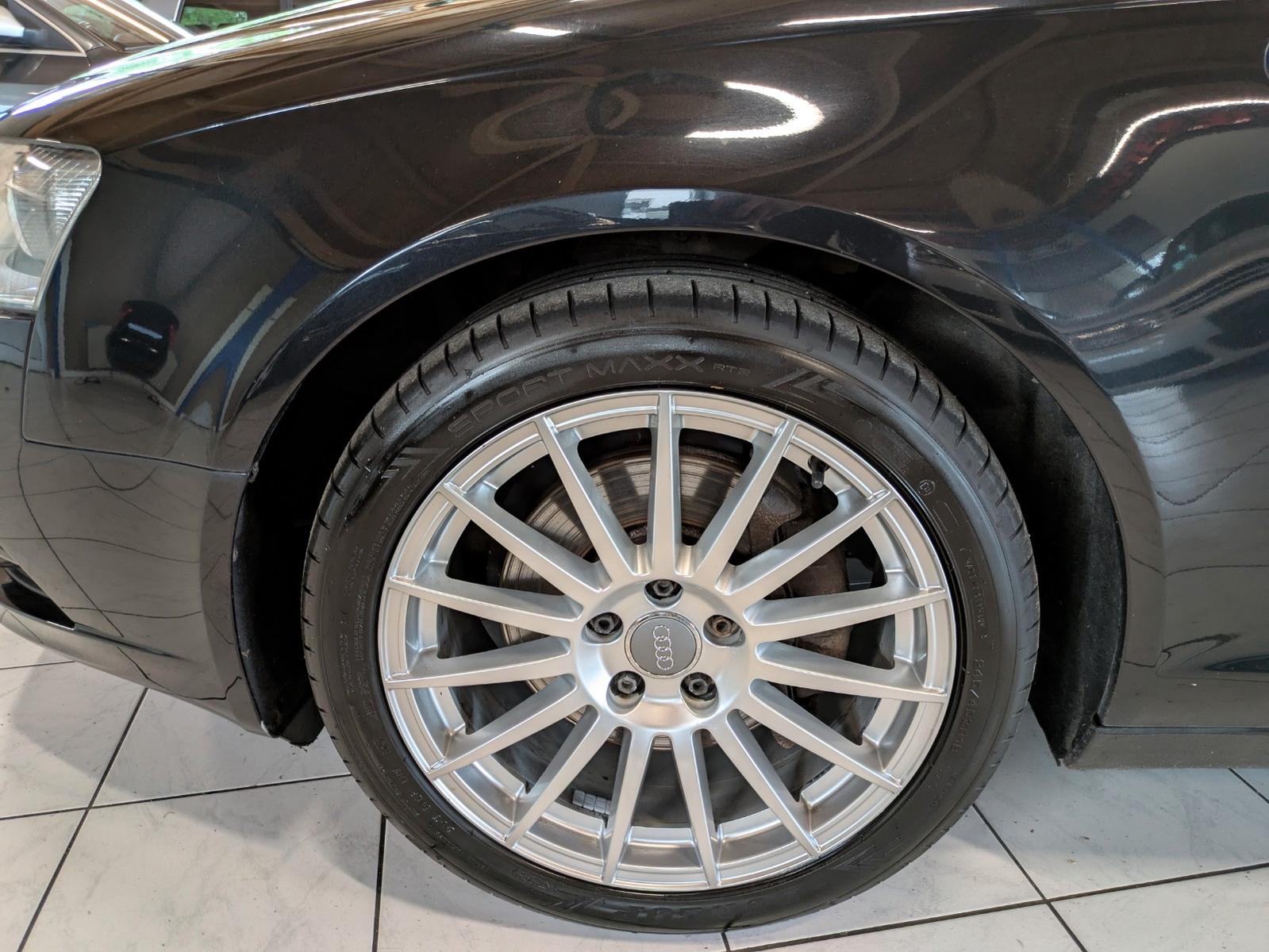 AUDI A6 AVANT 3.2 FSI QUATTRO 256ch S LINE - CUIR - SUSPENSION PNEUMATIQUE - BOSE - TOIT PANORAMIQUE - CHAÎNE NEUVE