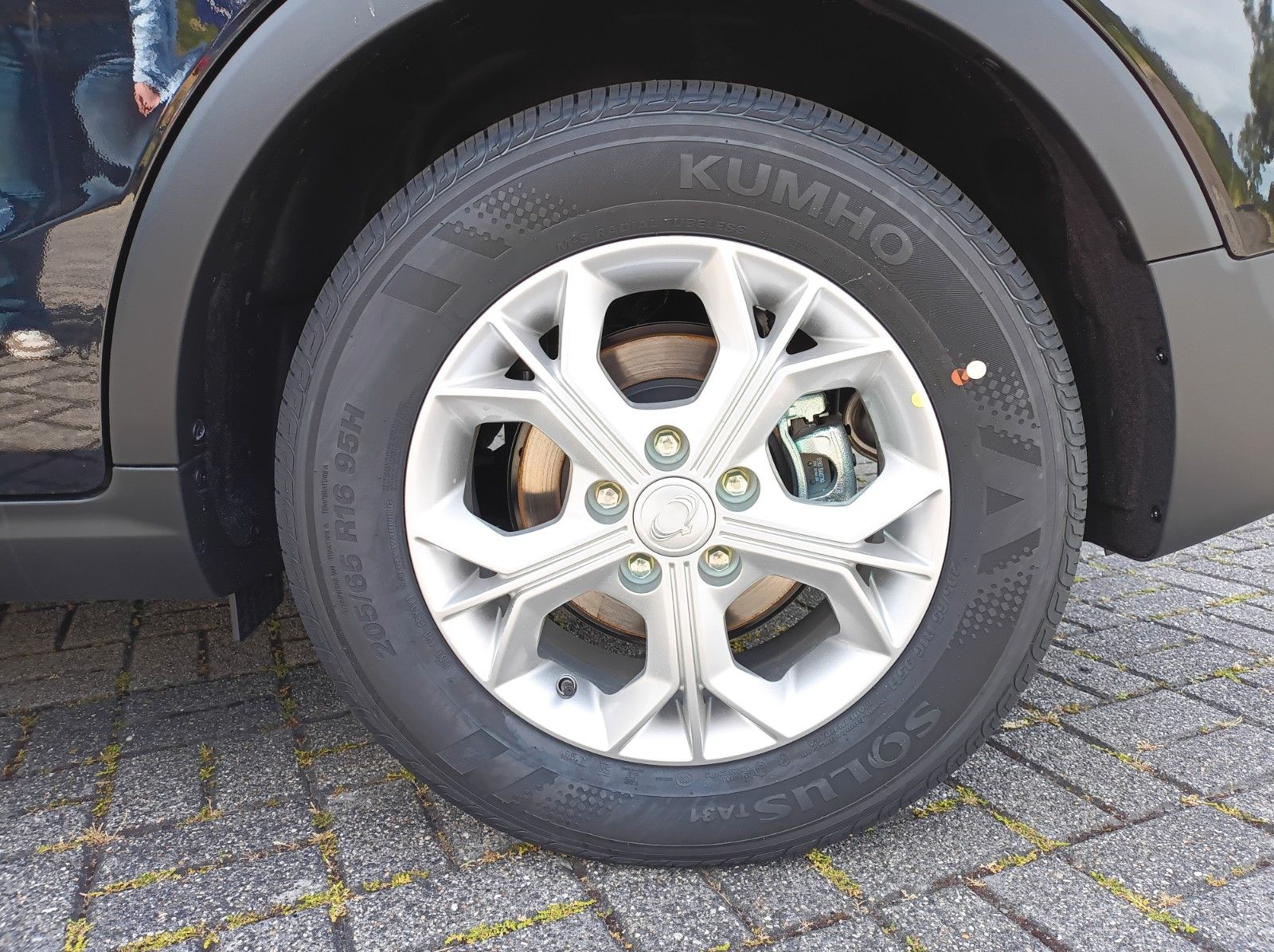 Fahrzeugabbildung KGM TIVOLI NOMAD+SH+KLIMAANLAGE+R.-KAMERA+10.25 ZOLL