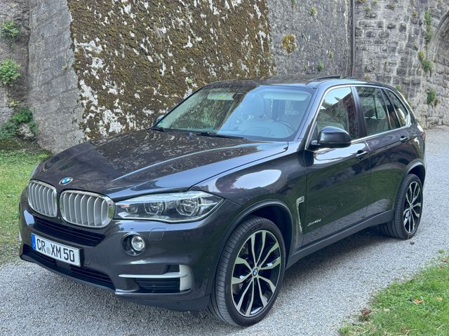 BMW BMW X5 xDrive40d Vollleder Standheizung CarPlay 