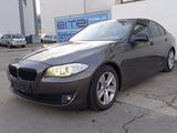 BMW Limousine 528 i  Leder Bi-Xenon - BMW 528 aus 2010: 528i