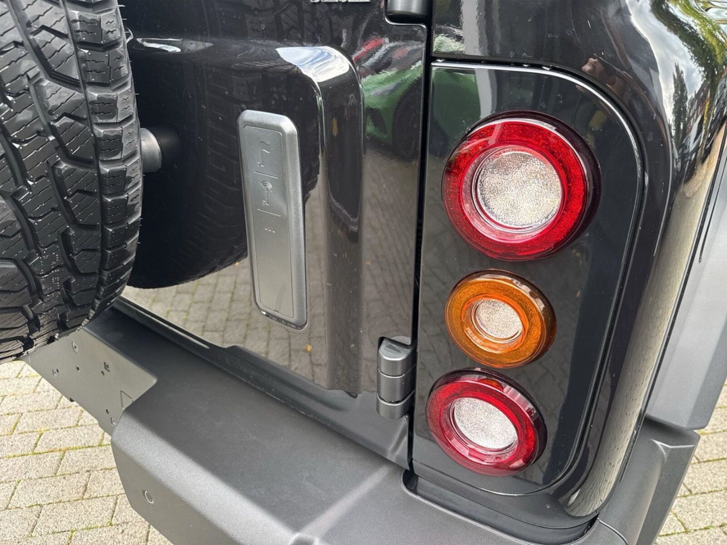 Fahrzeugabbildung BAW 212 4X4 2.0 Diesel Automatik - Leder