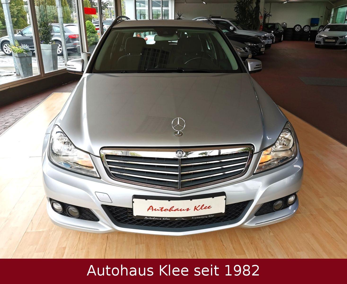 Mercedes-Benz C 180 T CGI Automatik*NAVI*LM*AHK*
