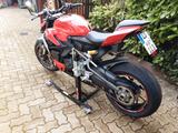 Ducati Streetfighter V2 - DUCATI ST2