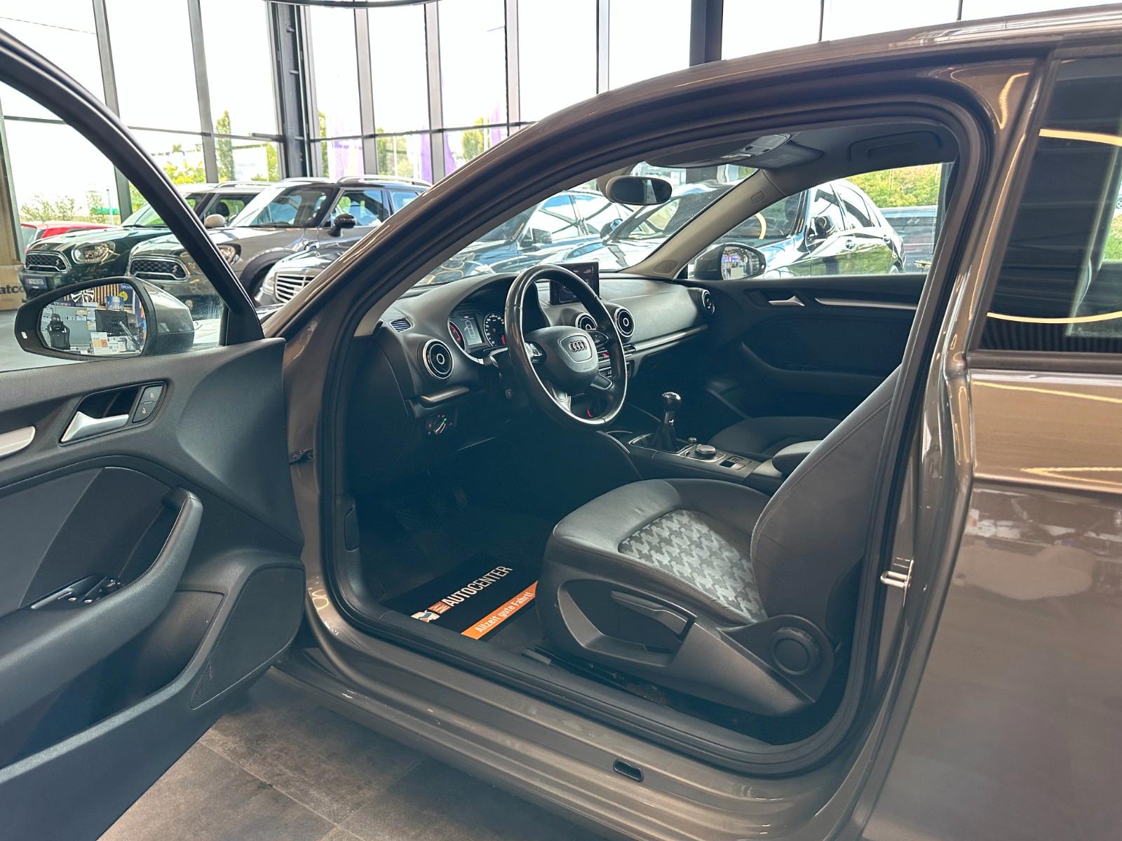 Audi A3 1.4 TFSI 122 ch • Xenon • Sièges chauffants • Audi Sound System - Climatisation