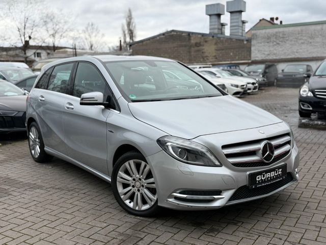 Mercedes-Benz B 200  Sportpaket Klima*Kamera*1.Hand