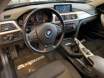 BMW 320d Touring *NAVI*PDC*LED*MFL*SHZ*