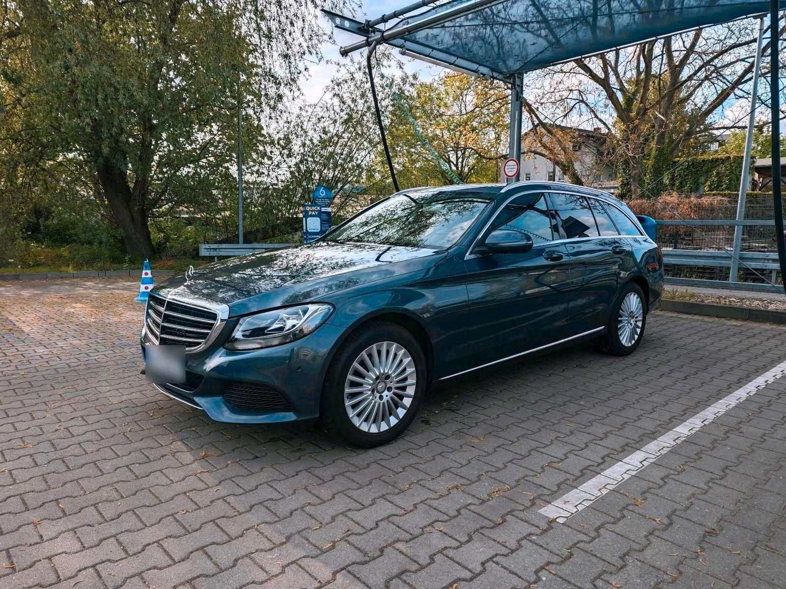 MERCEDES-BENZ Mercedes-Benz C 180 T-Modell Exklusiv Serv...