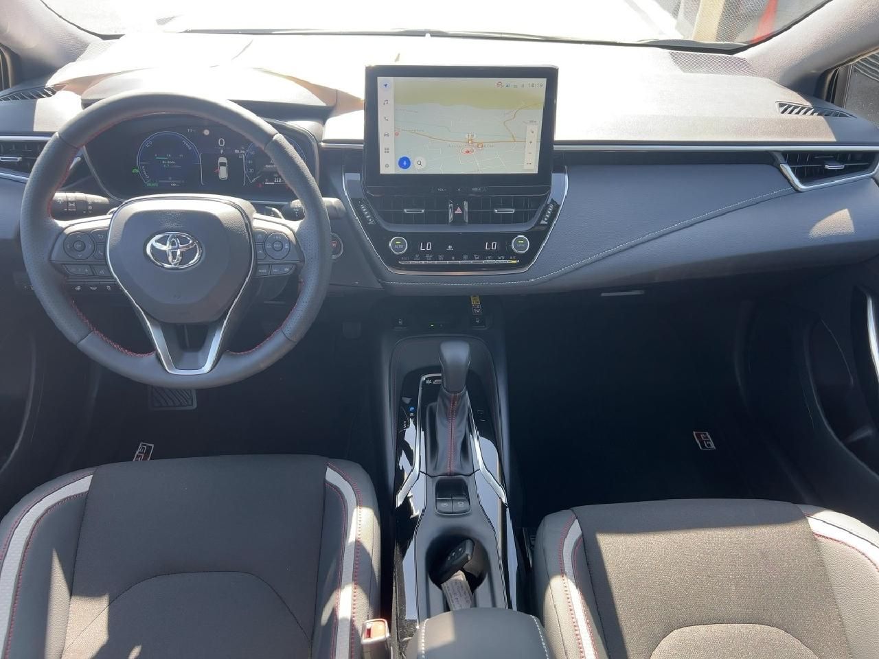 Fahrzeugabbildung Toyota Corolla TS 2.0 l  Hybrid GR Sport