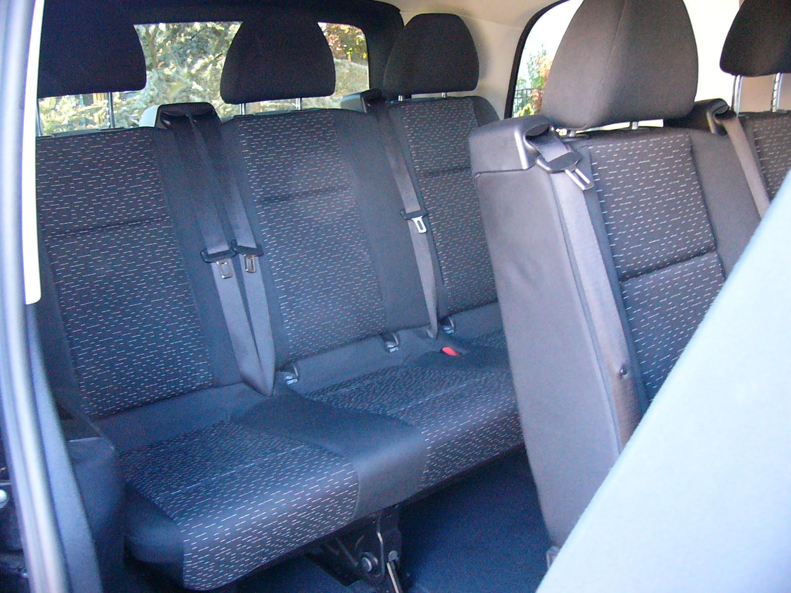 Mercedes-Benz Vito Tourer, Kompakt 4.895 mm, 9 Sitze