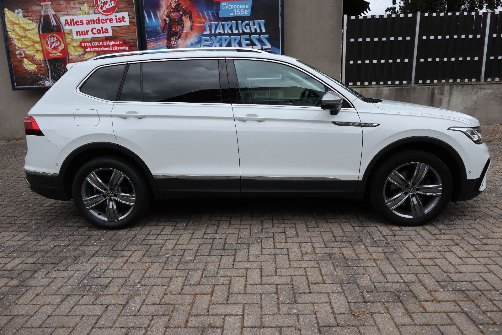 Volkswagen Tiguan Allspace Elegance 4M.Matr,HUD,ACC,AHK,19Z imagem 3